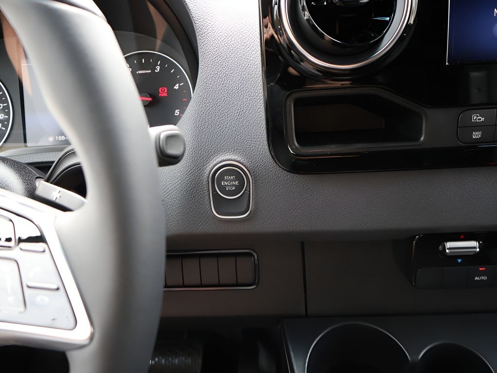 2026 Mercedes-Benz Sprinter 2500 Cargo 144 WB San Clemente CA