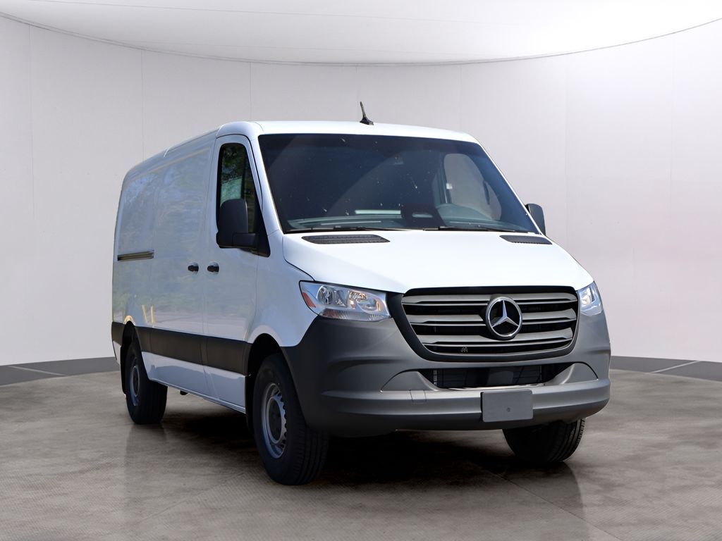 2026 Mercedes-Benz Sprinter 2500 Cargo 144 WB