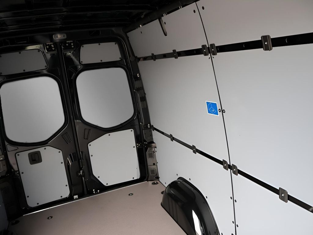 2026 Mercedes-Benz Sprinter 2500 Cargo 144 WB San Clemente CA