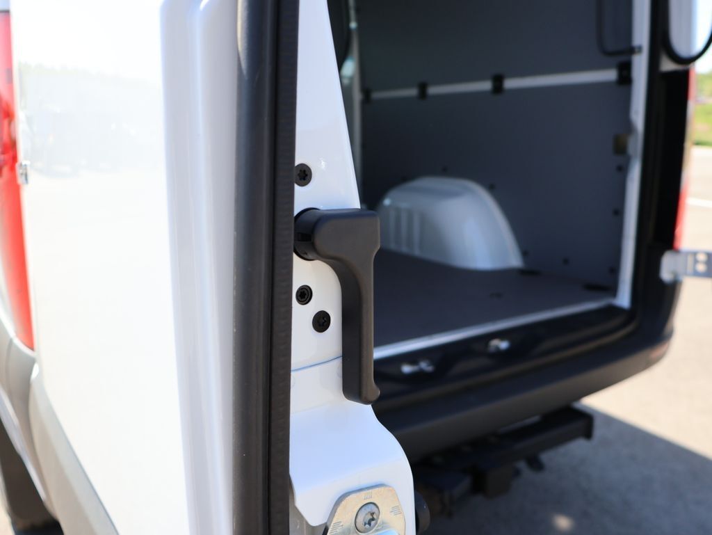 2026 Mercedes-Benz Sprinter 2500 Cargo 144 WB San Clemente CA