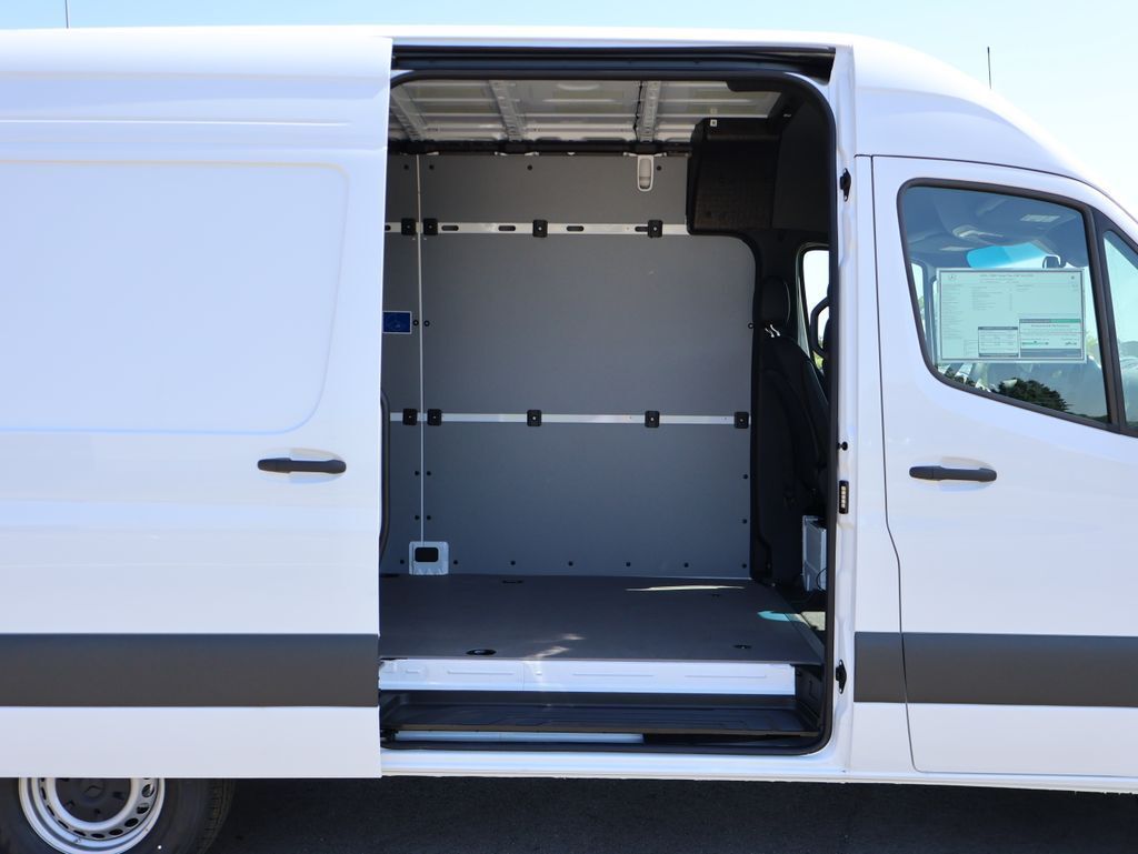 2026 Mercedes-Benz Sprinter 2500 Cargo 144 WB San Clemente CA