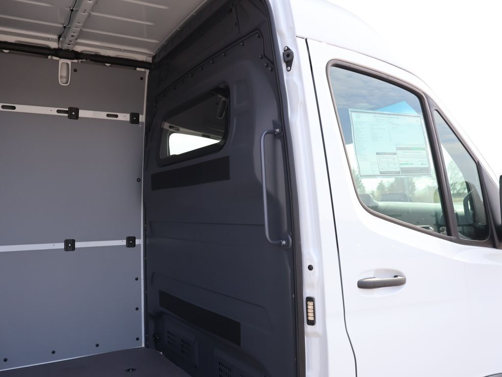 2026 Mercedes-Benz Sprinter 2500 Cargo 144 WB San Clemente CA