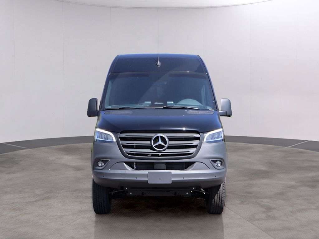 2026 Mercedes-Benz Sprinter 2500 Cargo 144 WB