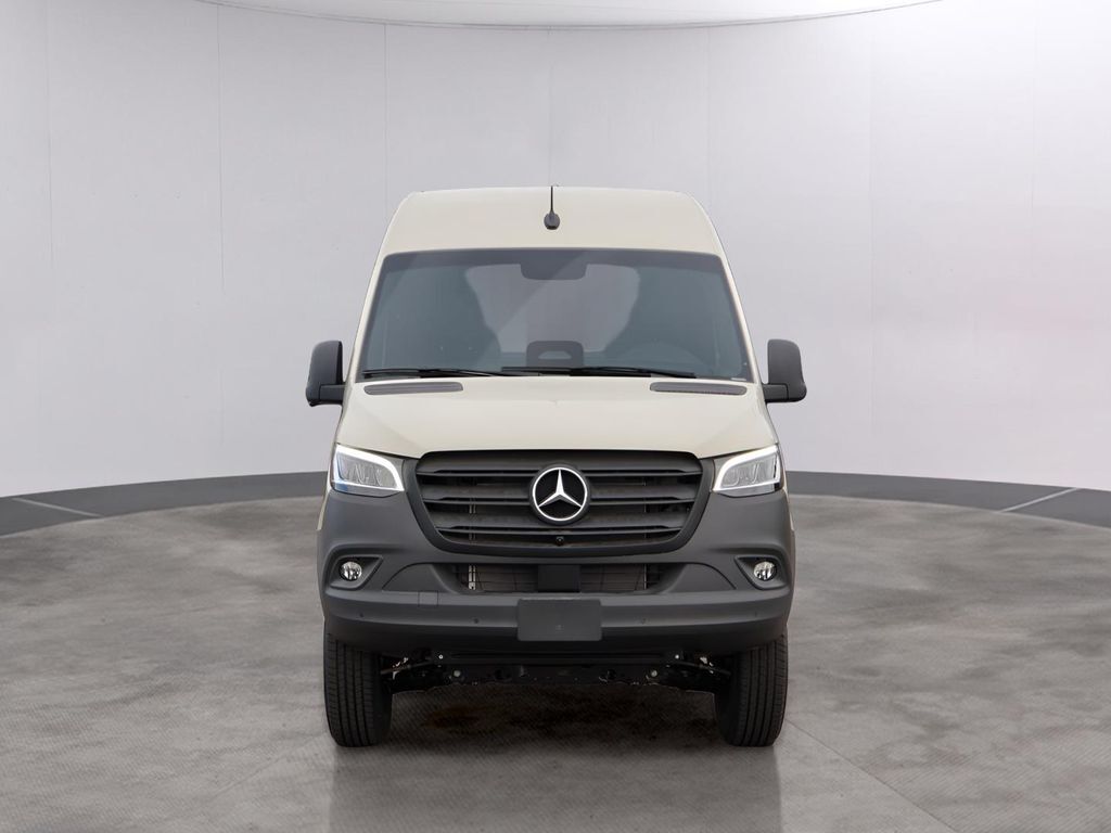 2026 Mercedes-Benz Sprinter 2500 Cargo 144 WB