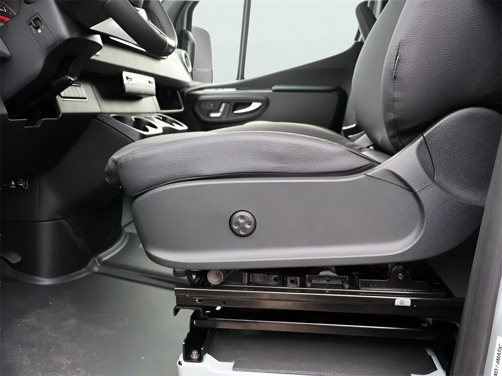 2026 Mercedes-Benz Sprinter 2500 Cargo 170 WB Extended San Clemente CA