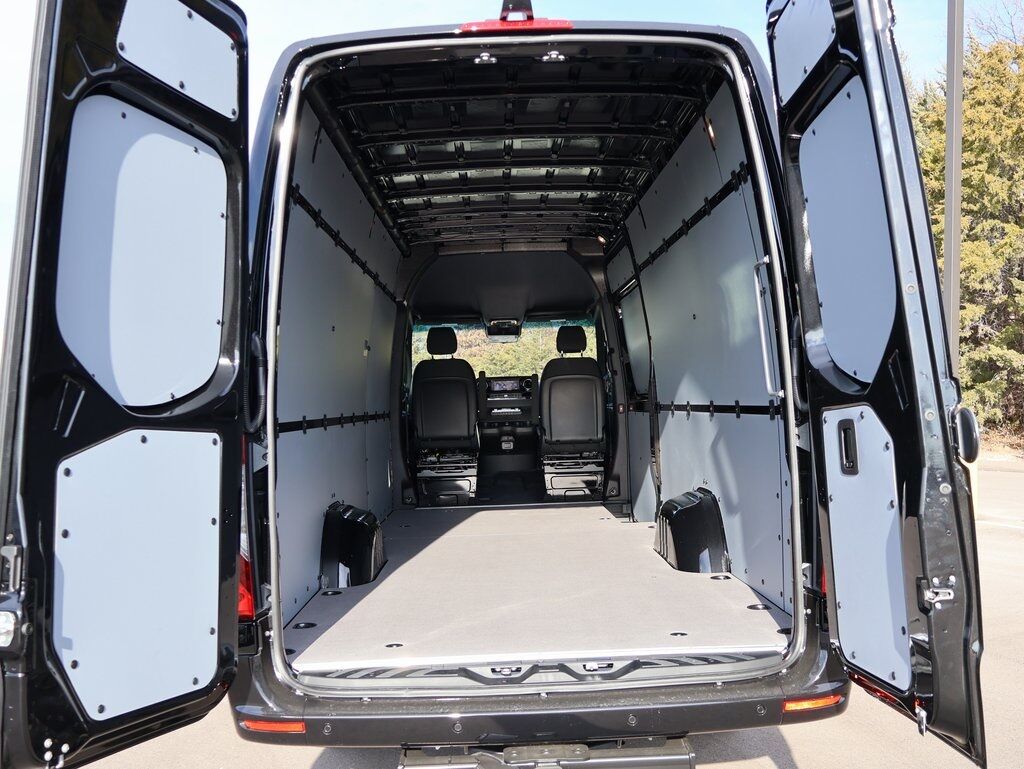 2026 Mercedes-Benz Sprinter 2500 Cargo 170 WB San Clemente CA