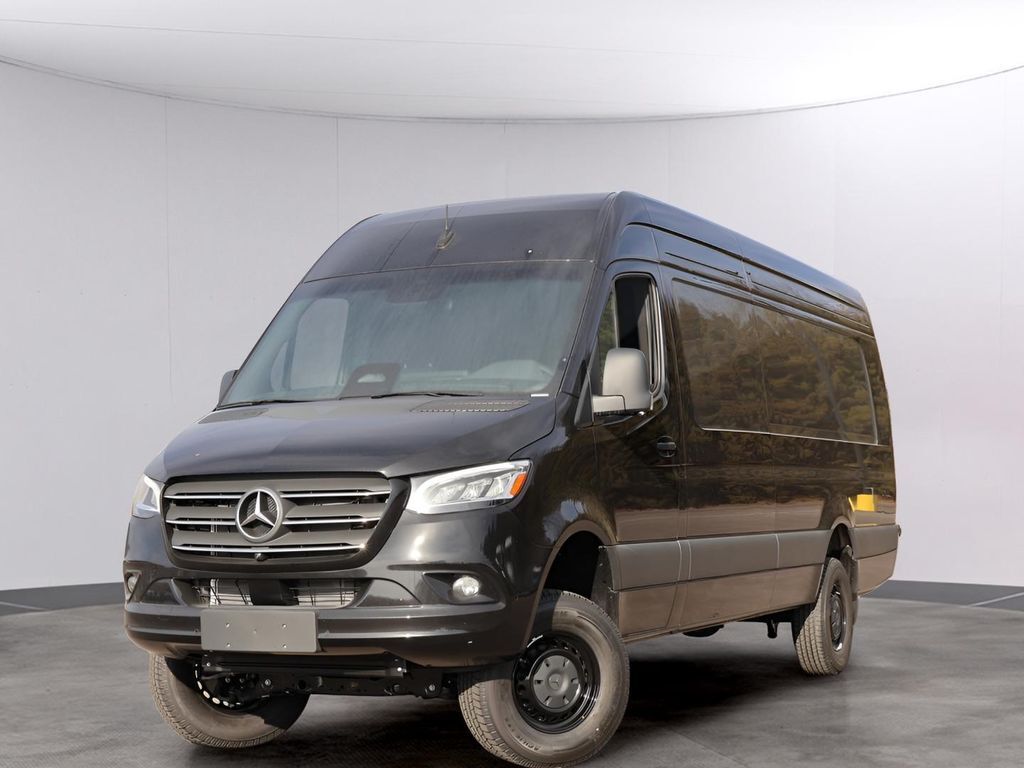 2026 Mercedes-Benz Sprinter 2500 Cargo 170 WB