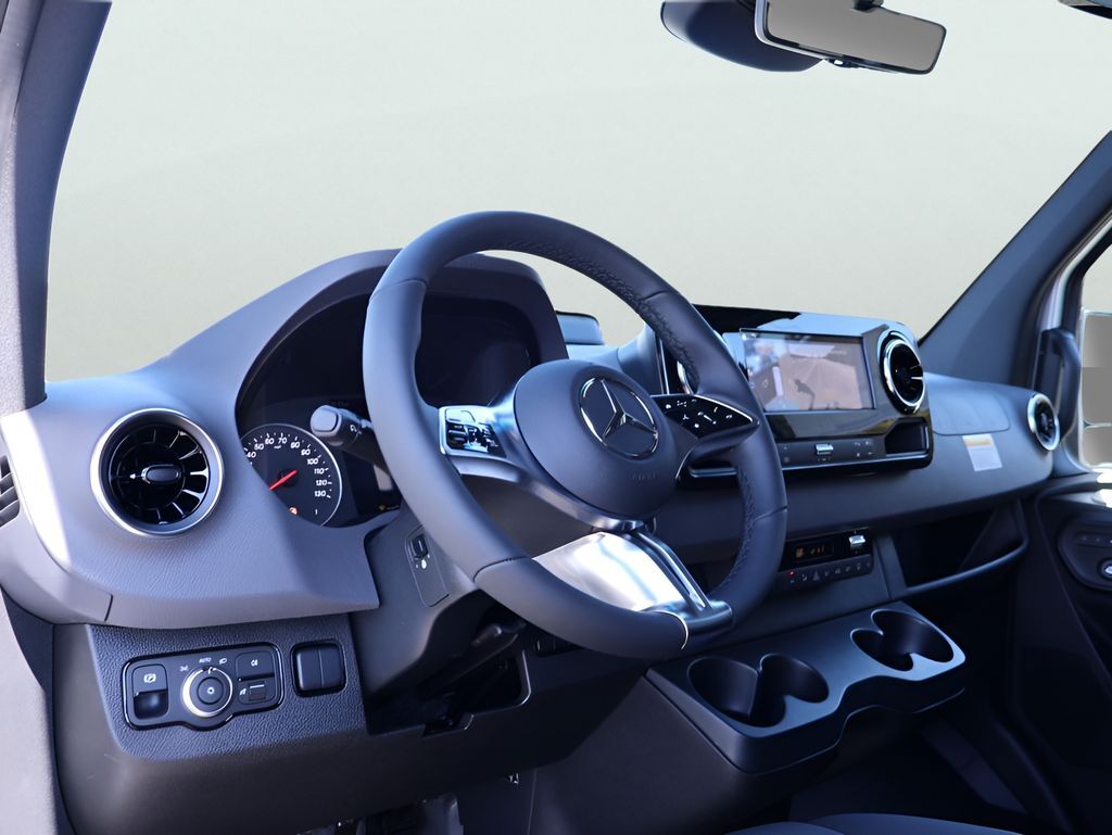 2026 Mercedes-Benz Sprinter 2500 Passenger 144 WB San Clemente CA