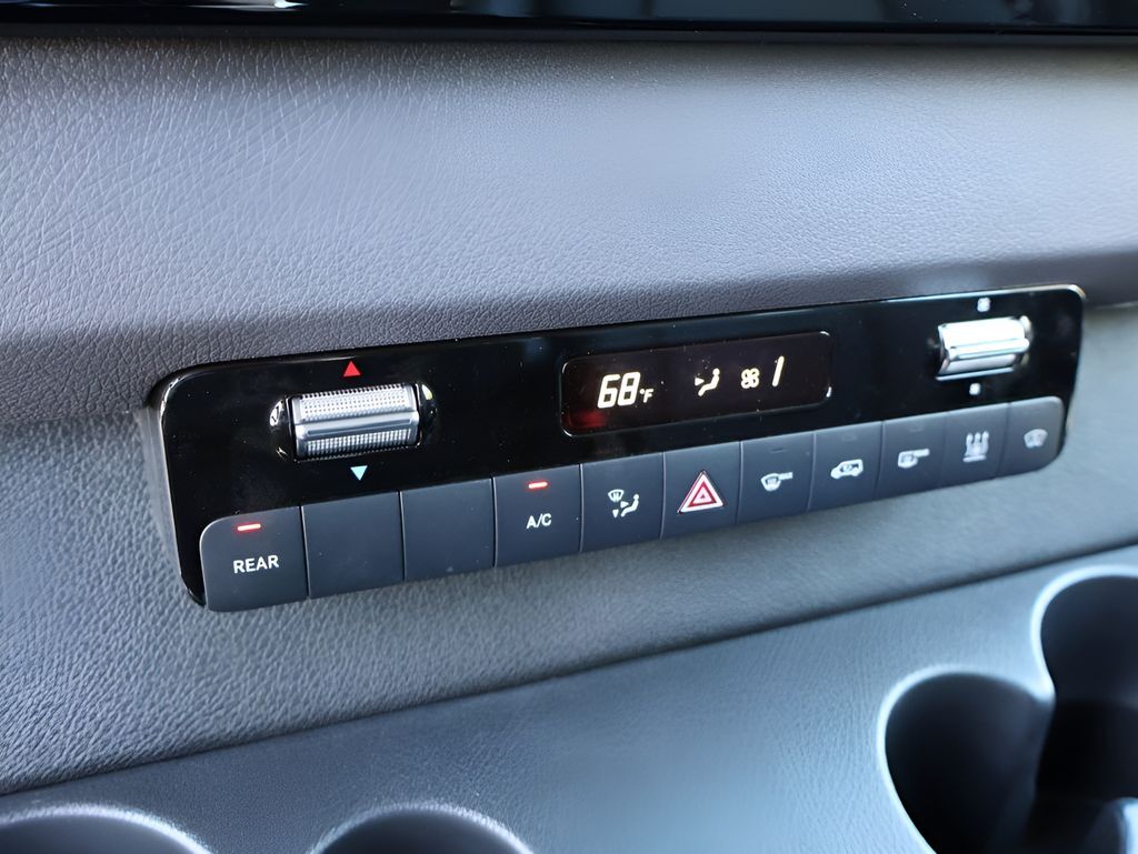 2026 Mercedes-Benz Sprinter 2500 Passenger 144 WB San Clemente CA