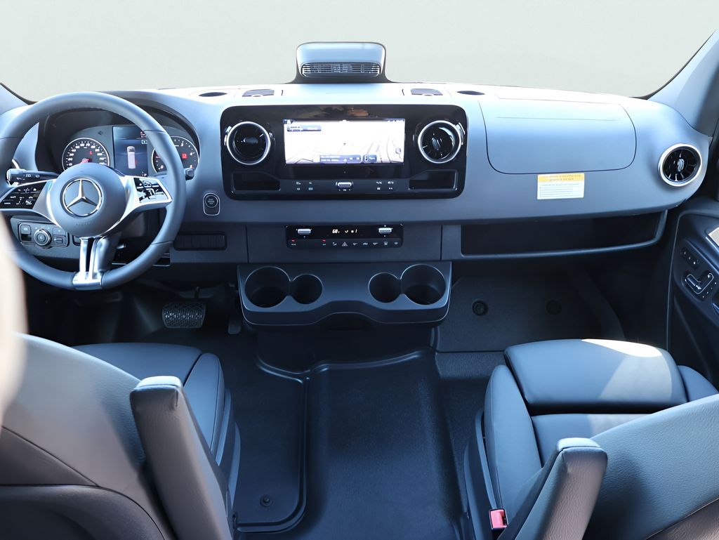 2026 Mercedes-Benz Sprinter 2500 Passenger 144 WB San Clemente CA