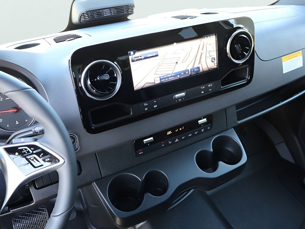2026 Mercedes-Benz Sprinter 2500 Passenger 144 WB San Clemente CA