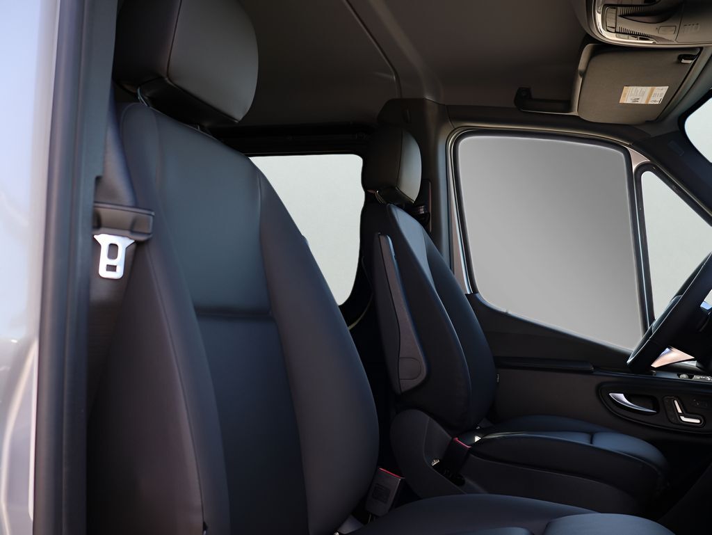 2026 Mercedes-Benz Sprinter 2500 Passenger 144 WB San Clemente CA