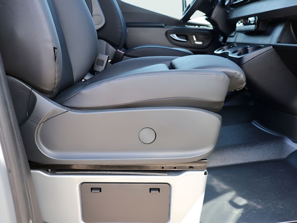 2026 Mercedes-Benz Sprinter 2500 Passenger 144 WB San Clemente CA