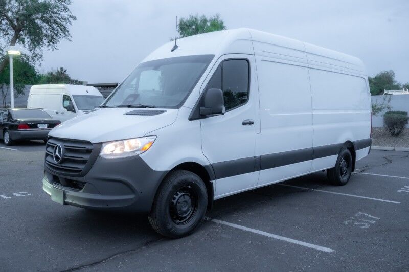 2026 Mercedes-Benz Sprinter Cargo Van Base's photo