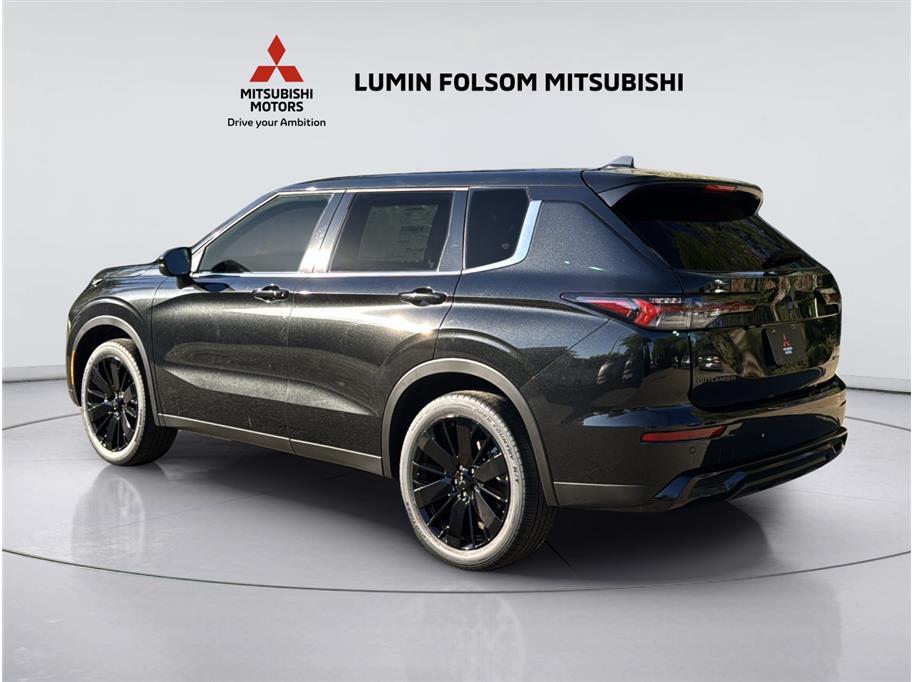 2026 Mitsubishi Outlander LE Sport Utility 4D 2026 Mitsubishi Outlander LE Sport Utility 4D