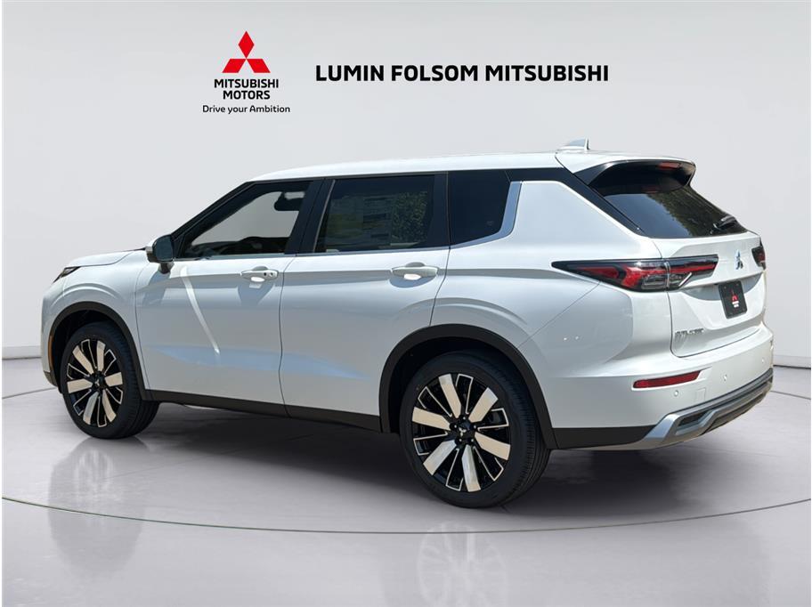 2026 Mitsubishi Outlander SE Sport Utility 4D 2026 Mitsubishi Outlander SE Sport Utility 4D