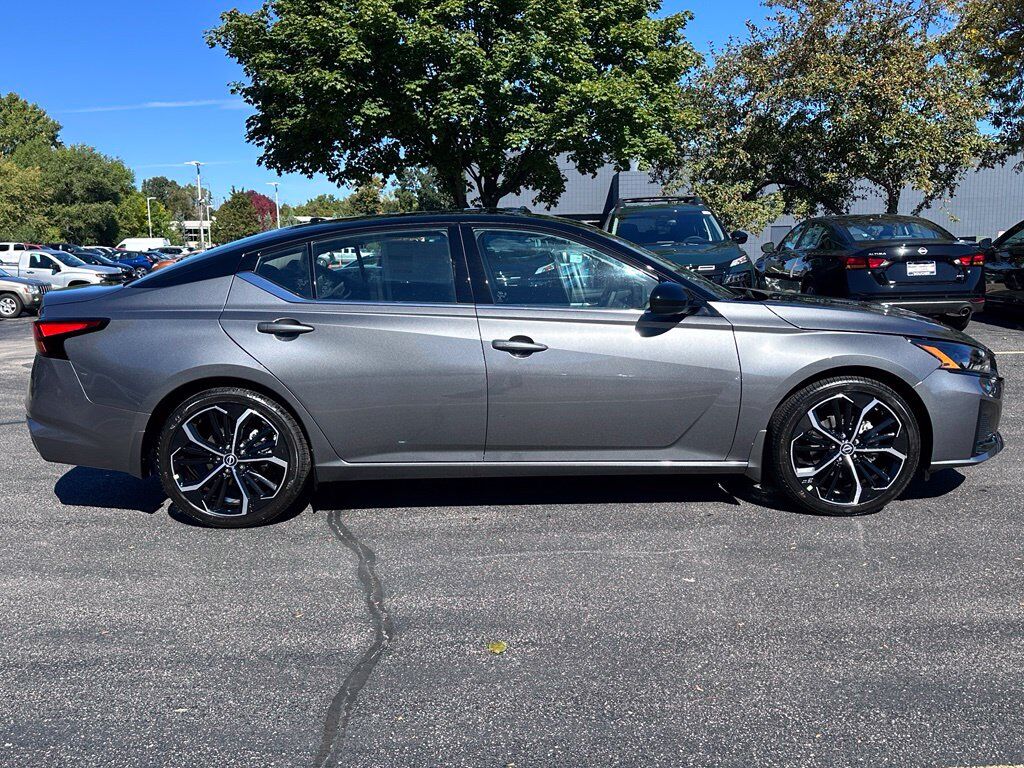 2026 Nissan Altima 2.5 SR