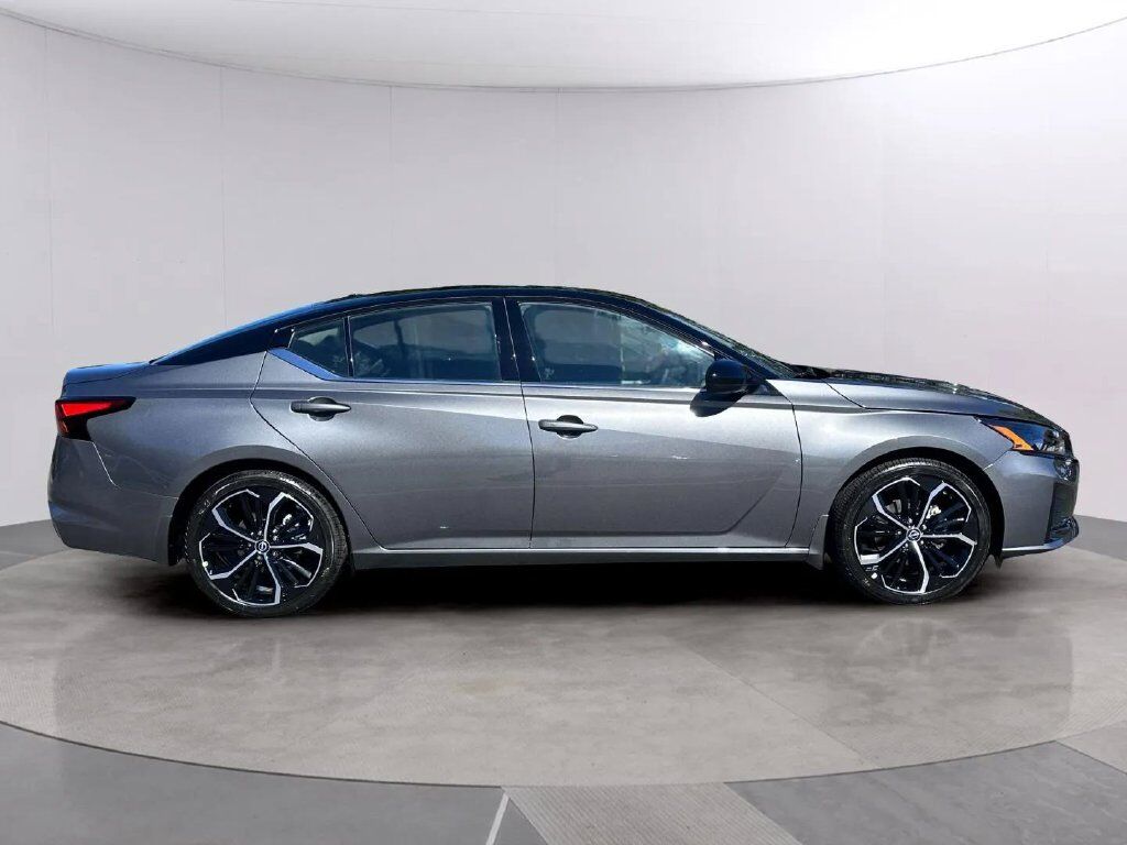 2026 Nissan Altima 2.5 SR