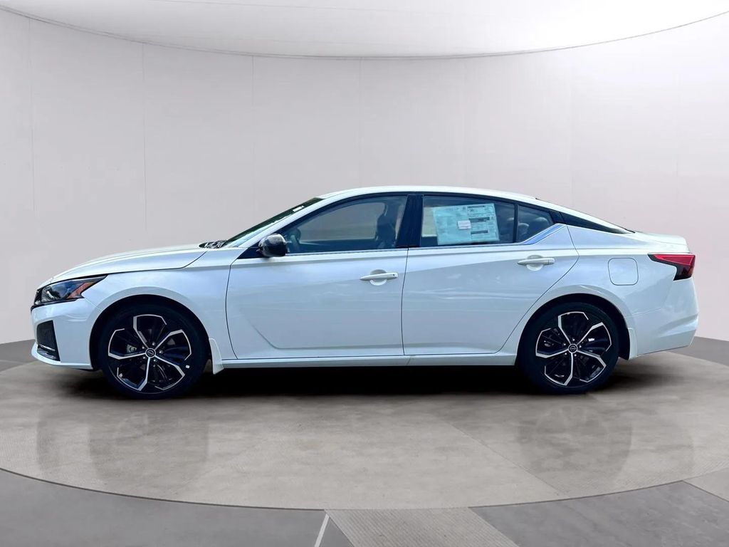 2026 Nissan Altima 2.5 SR San Clemente CA