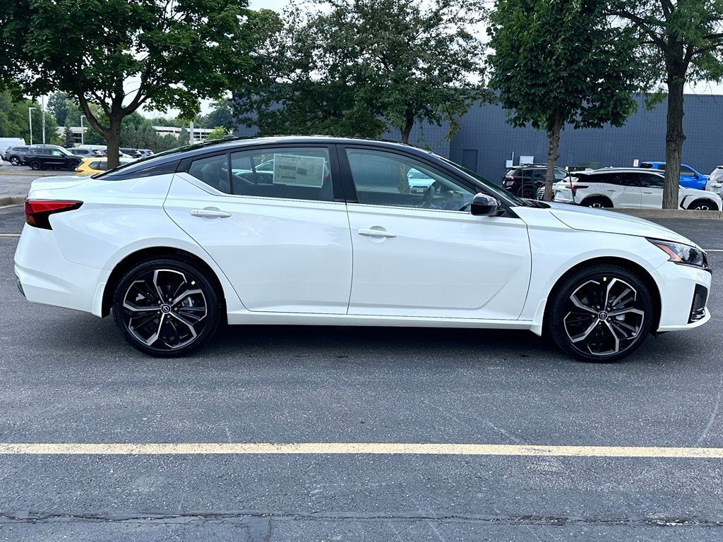 2026 Nissan Altima 2.5 SR