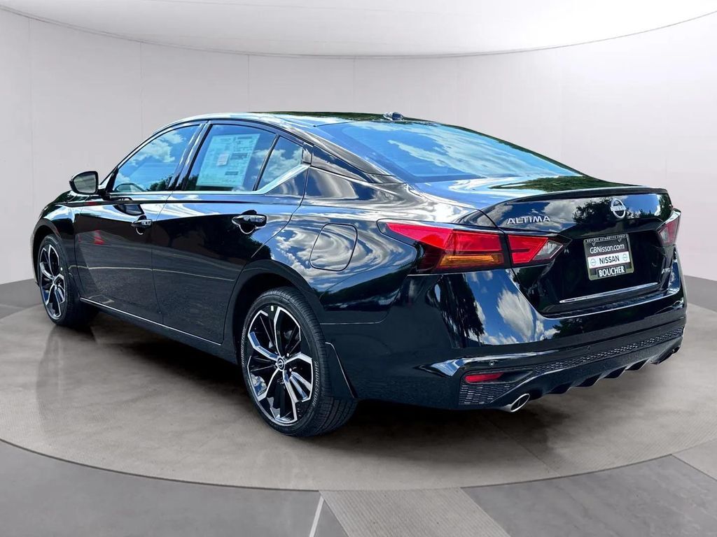 2026 Nissan Altima 2.5 SR San Clemente CA