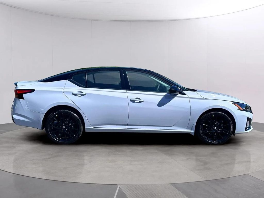 2026 Nissan Altima 2.5 SR San Clemente CA