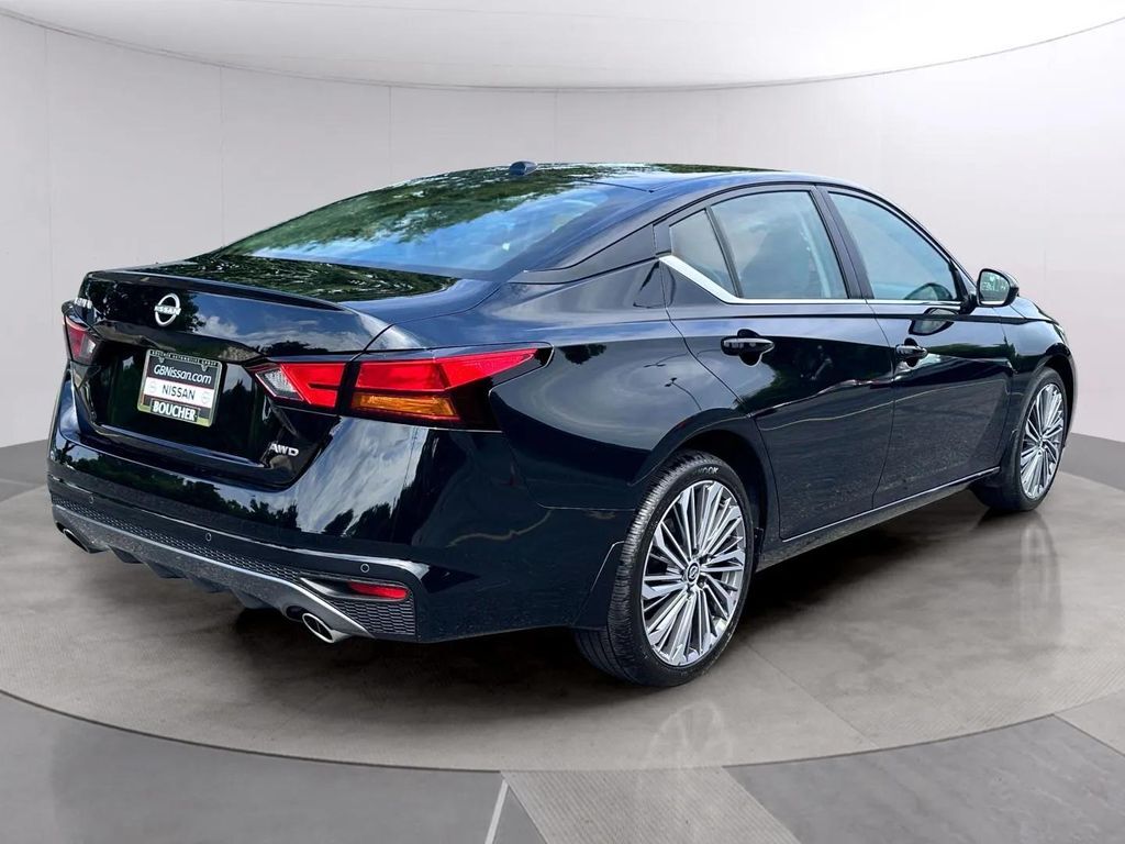 2026 Nissan Altima 2.5 SV