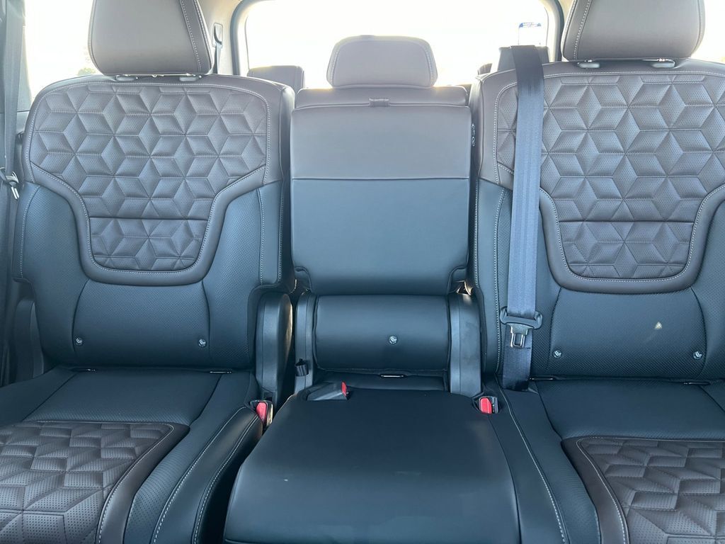 2026 Nissan Armada Platinum San Marcos TX