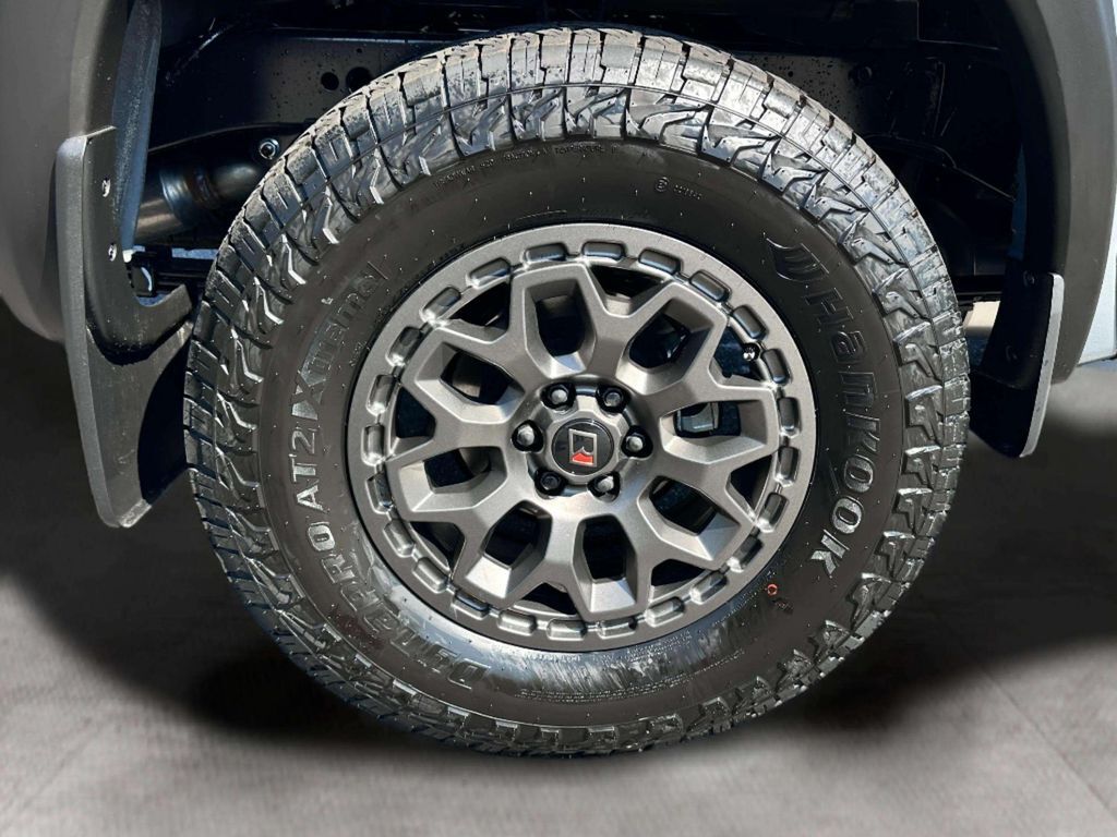 2026 Nissan Frontier PRO-4X w/R Package San Clemente CA