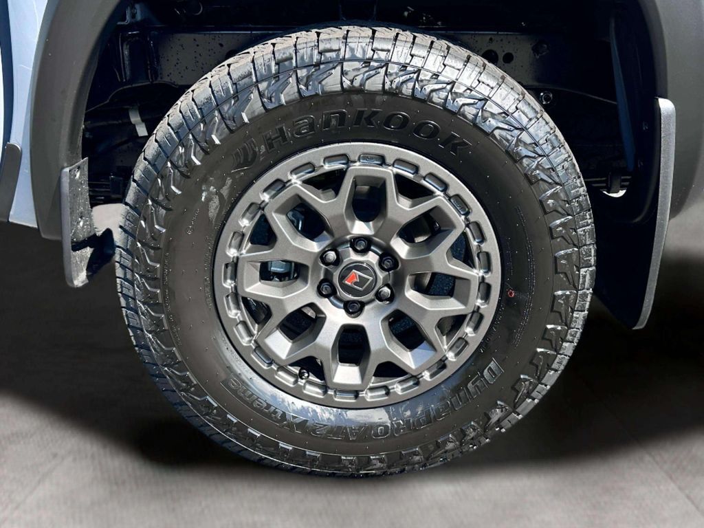 2026 Nissan Frontier PRO-4X w/R Package San Clemente CA