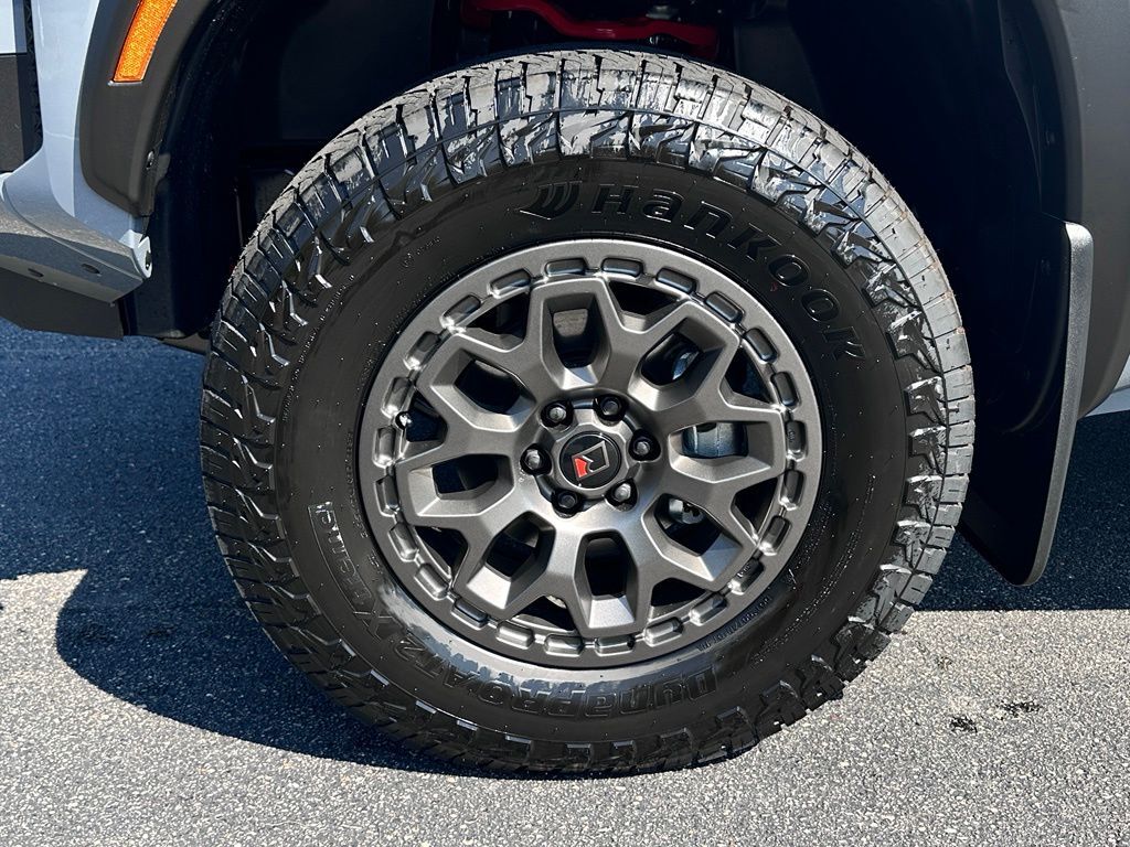 2026 Nissan Frontier PRO-4X w/R Package San Clemente CA