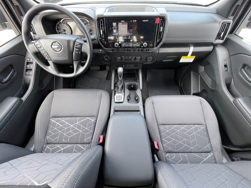 2026 Nissan Frontier SV Oak Ridge TN 2026 Nissan Frontier SV Oak Ridge TN