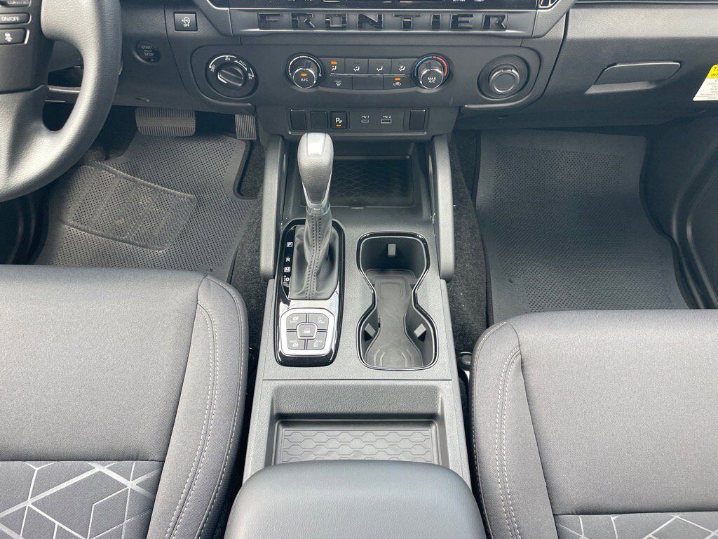 2026 Nissan Frontier SV Oak Ridge TN 2026 Nissan Frontier SV Oak Ridge TN