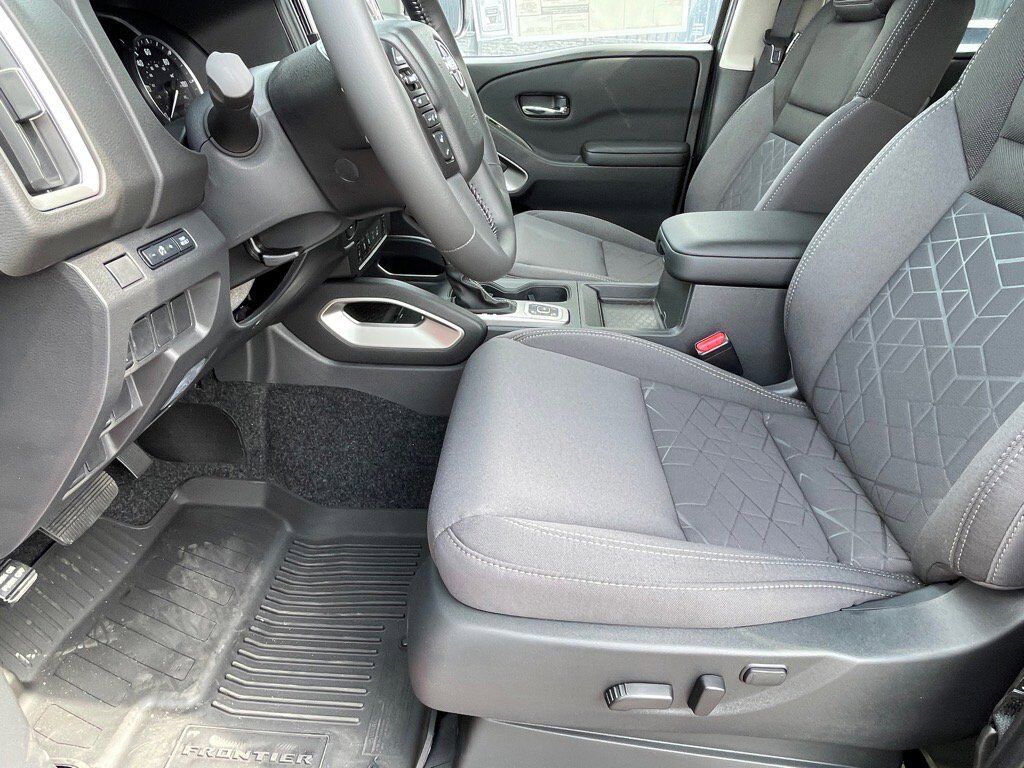 2026 Nissan Frontier SV Oak Ridge TN 2026 Nissan Frontier SV Oak Ridge TN