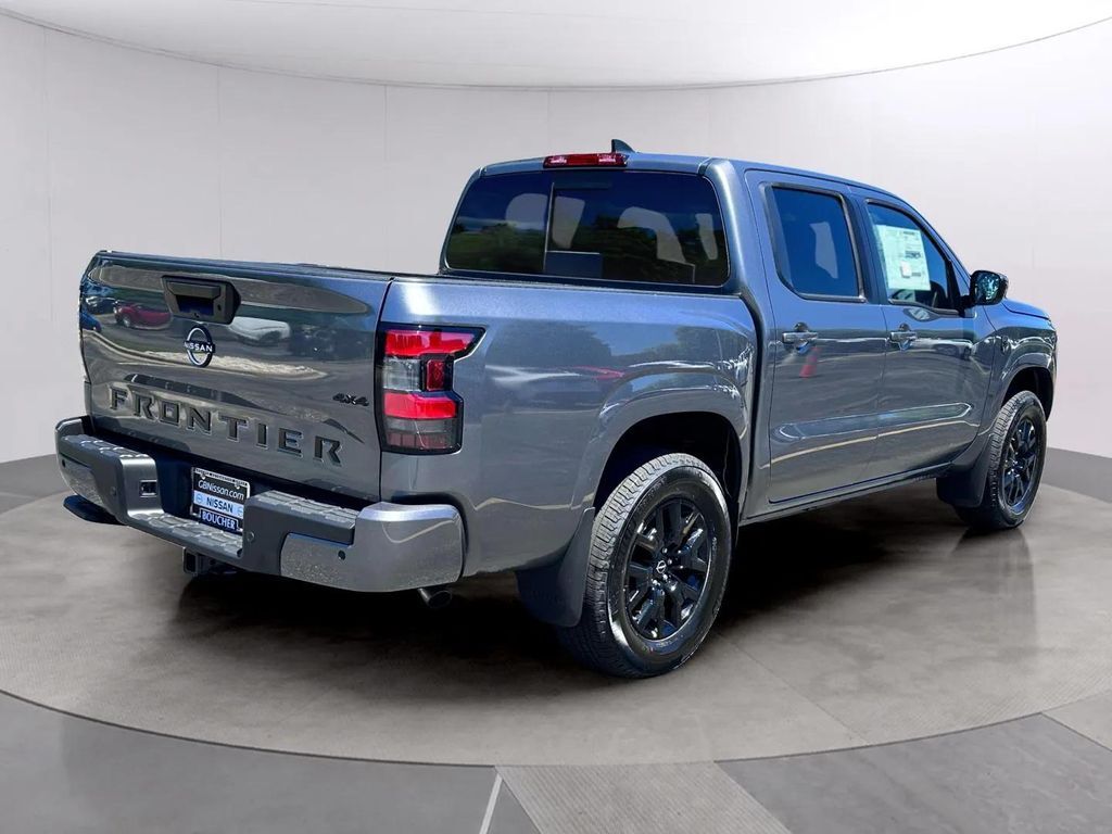 2026 Nissan Frontier SV