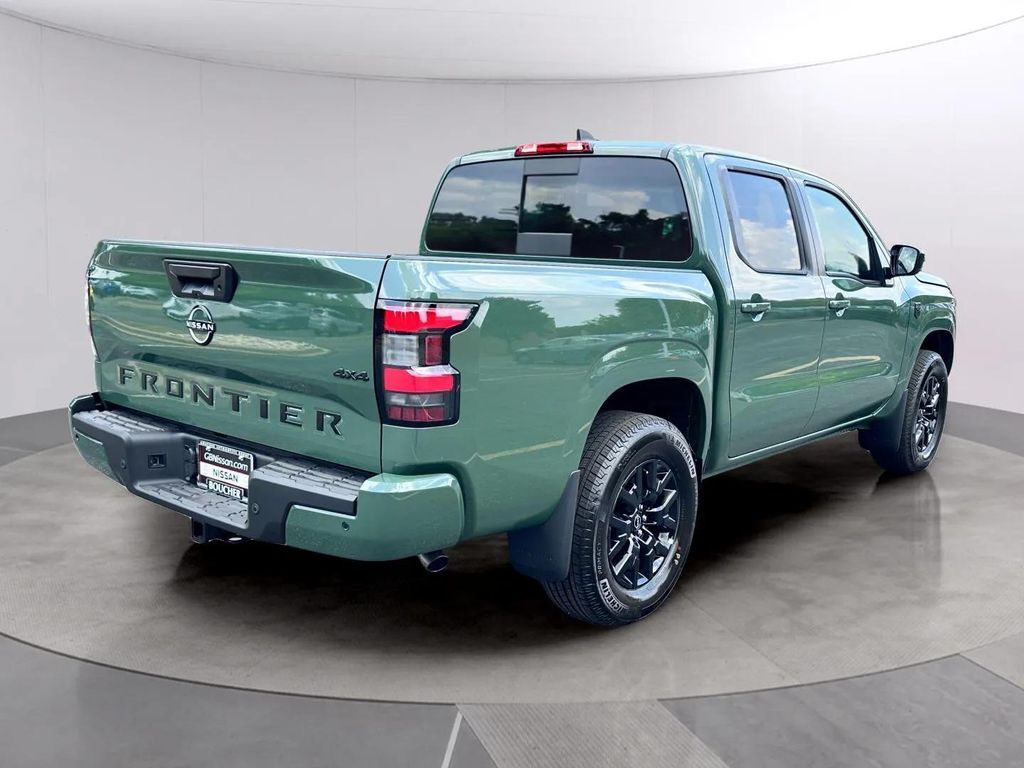 2026 Nissan Frontier SV