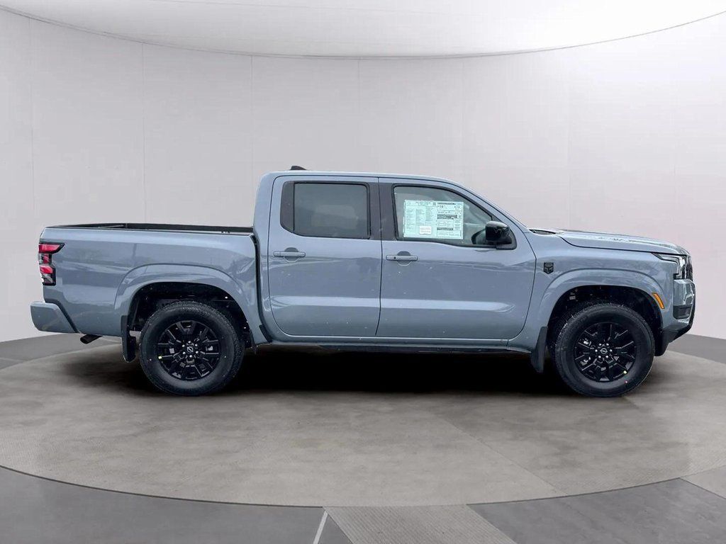 2026 Nissan Frontier SV w/Dark Armor Pkg