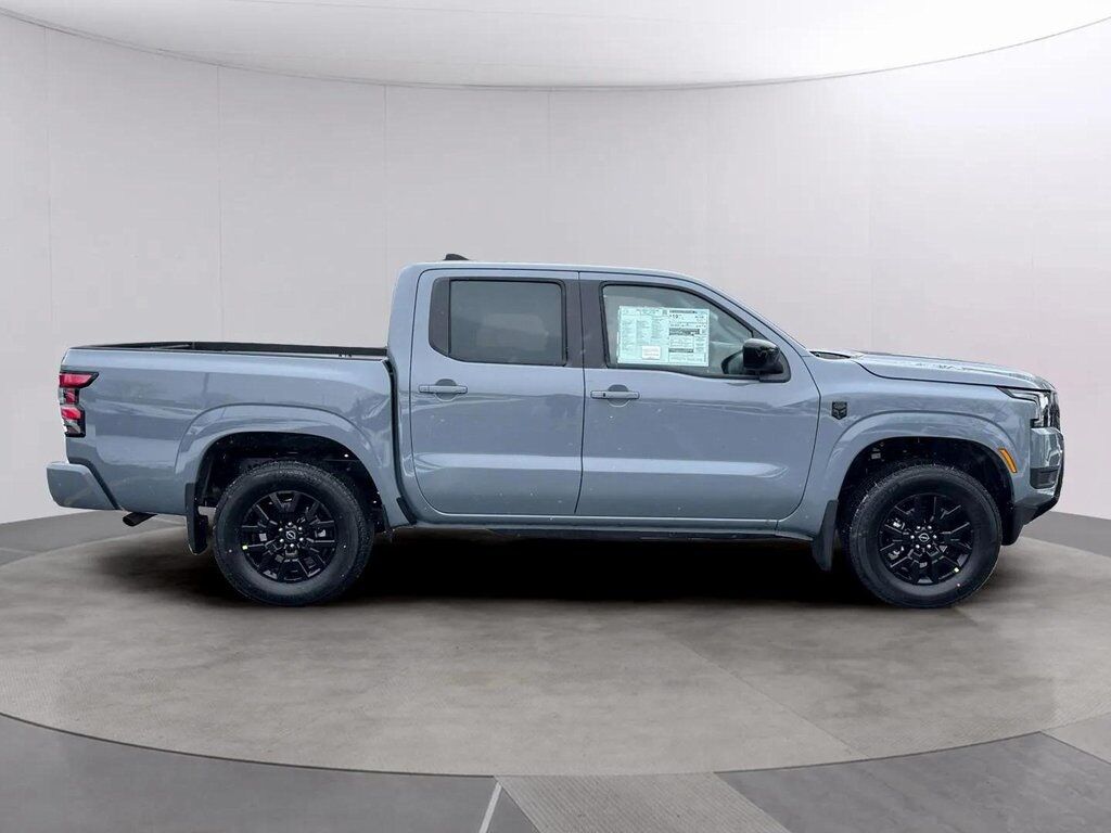 2026 Nissan Frontier SV w/Dark Armor Pkg