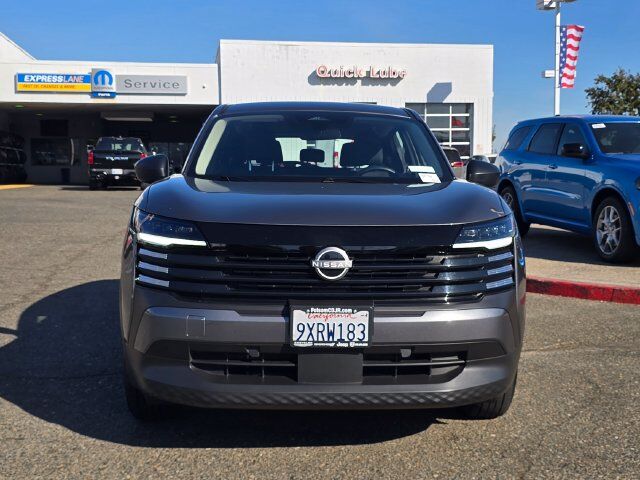 2026 Nissan Kicks S 2026 Nissan Kicks S