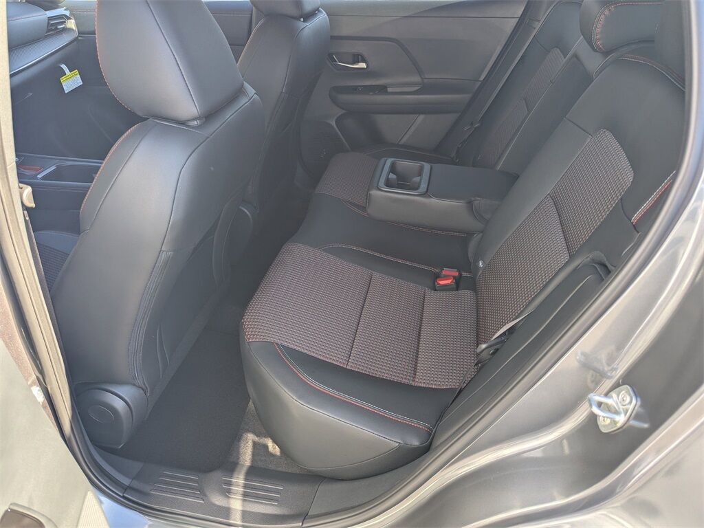 2026 Nissan Kicks SR Kennesaw GA 2026 Nissan Kicks SR Kennesaw GA