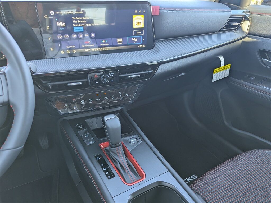 2026 Nissan Kicks SR Kennesaw GA 2026 Nissan Kicks SR Kennesaw GA