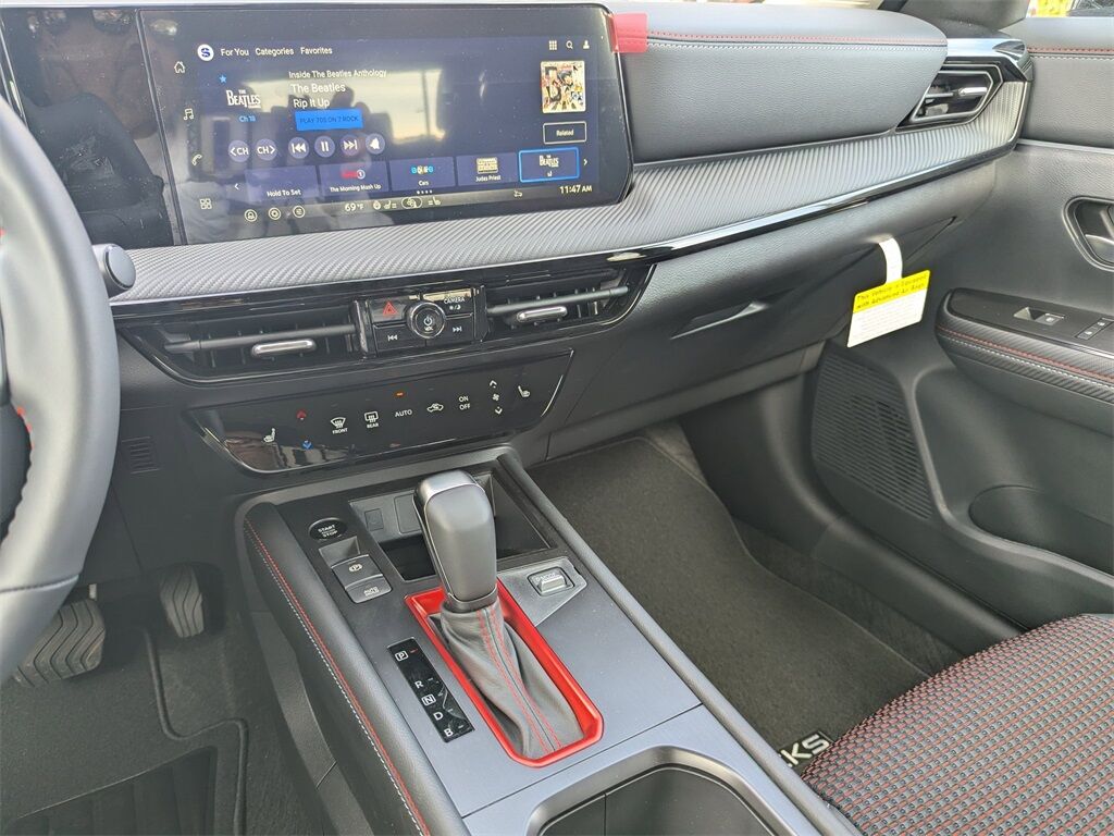 2026 Nissan Kicks SR Kennesaw GA 2026 Nissan Kicks SR Kennesaw GA