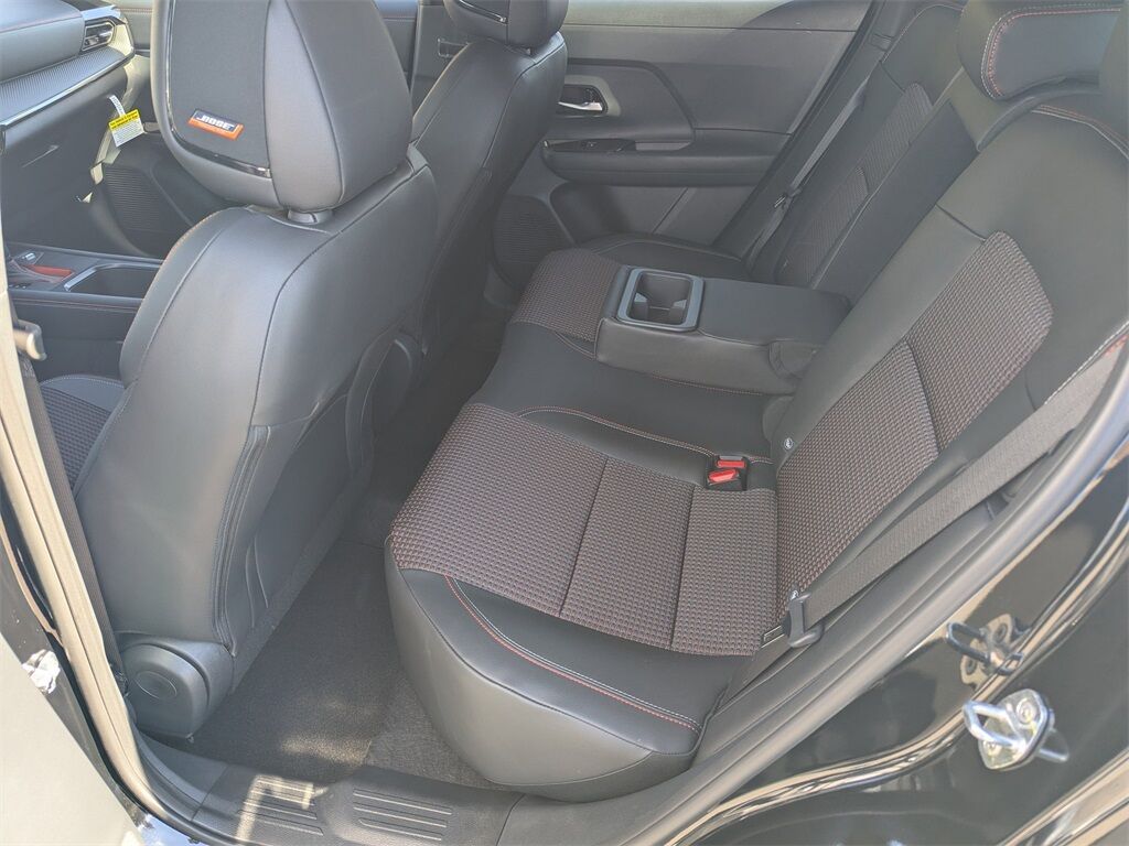 2026 Nissan Kicks SR Kennesaw GA 2026 Nissan Kicks SR Kennesaw GA