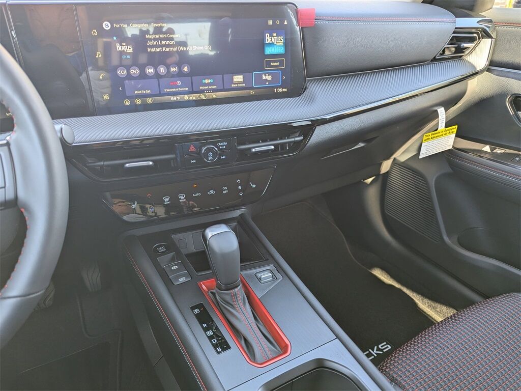 2026 Nissan Kicks SR Kennesaw GA 2026 Nissan Kicks SR Kennesaw GA