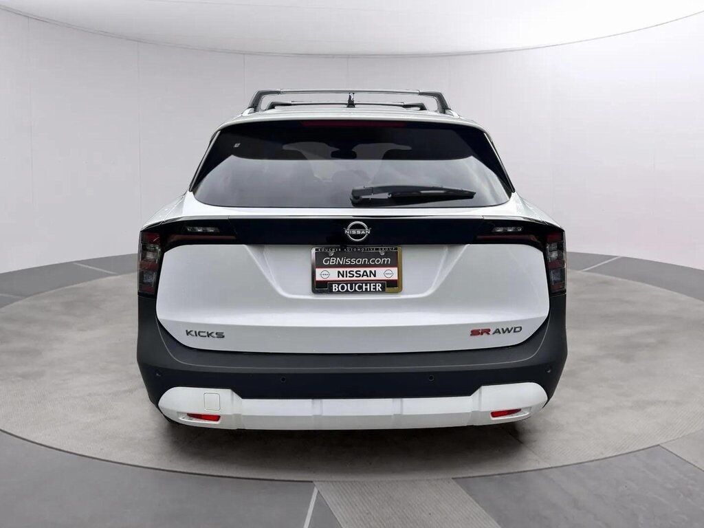 2026 Nissan Kicks SR San Clemente CA 2026 Nissan Kicks SR San Clemente CA