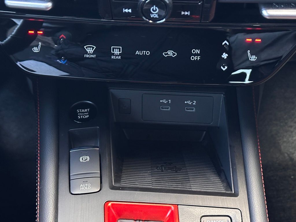 2026 Nissan Kicks SR w/Cold Weather Pkg San Clemente CA 2026 Nissan Kicks SR w/Cold Weather Pkg San Clemente CA