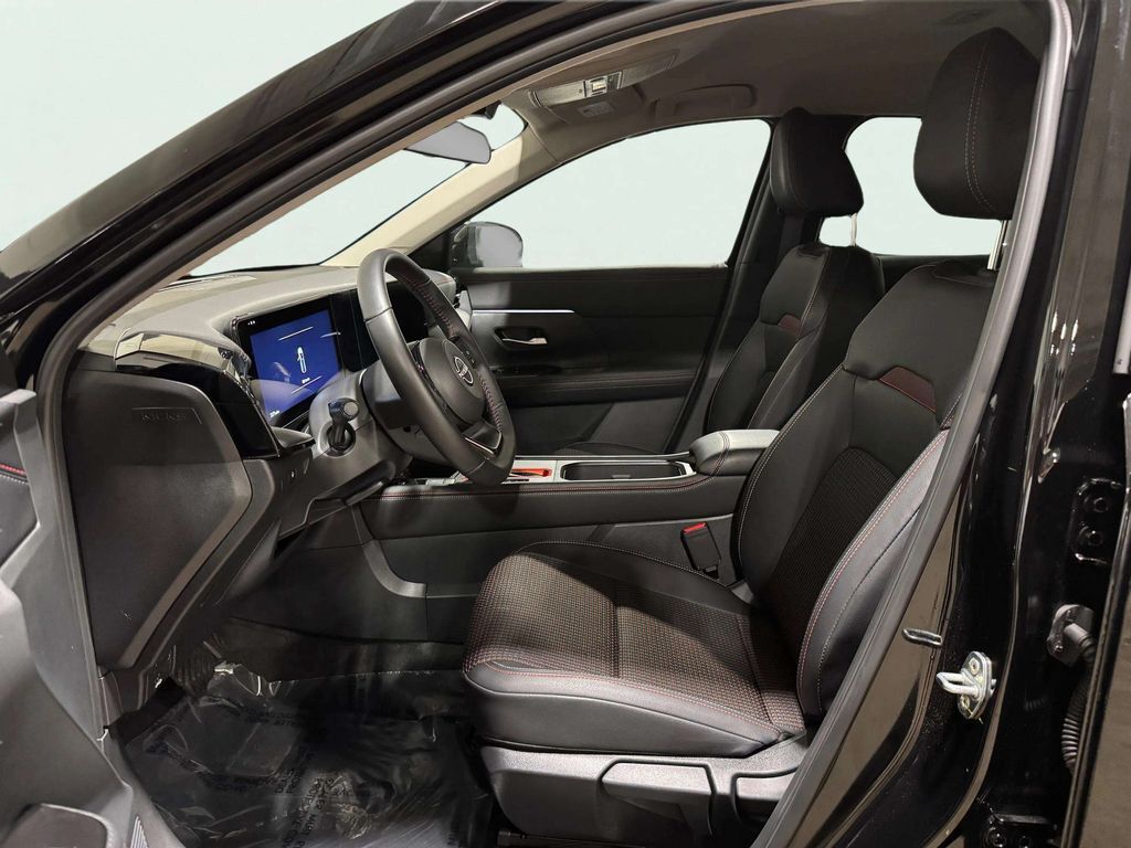 2026 Nissan Kicks SR w/Cold Weather Pkg San Clemente CA