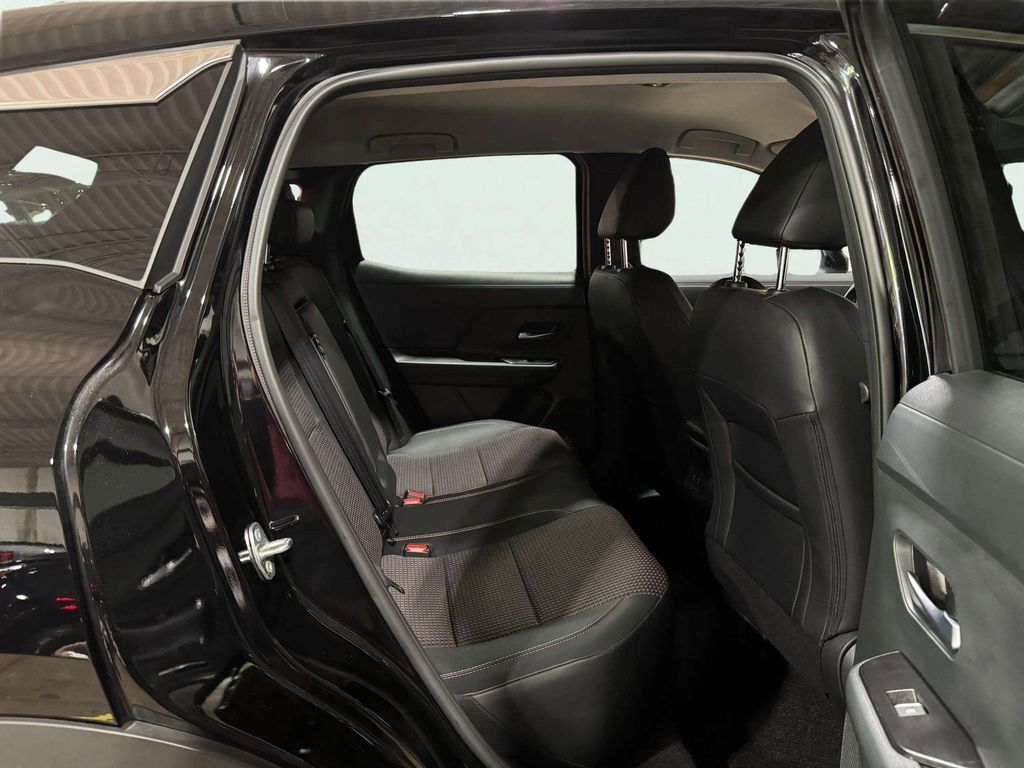 2026 Nissan Kicks SR w/Cold Weather Pkg San Clemente CA