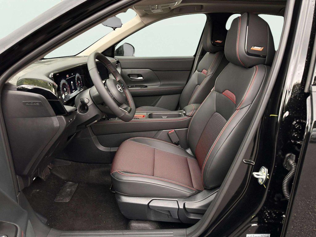 2026 Nissan Kicks SR w/Premium &amp; Cold Weather Pkg San Clemente CA