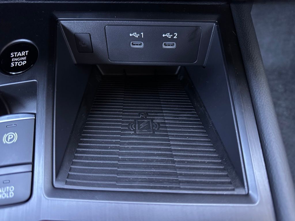 2026 Nissan Kicks SR w/Premium &amp; Cold Weather Pkg San Clemente CA